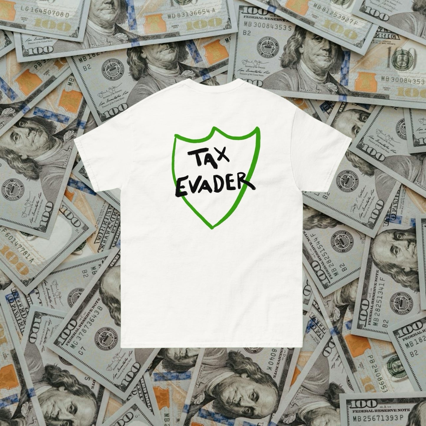 T-shirt « TAX EVADER »